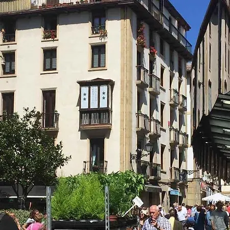 Boulevard Roomss Penzion