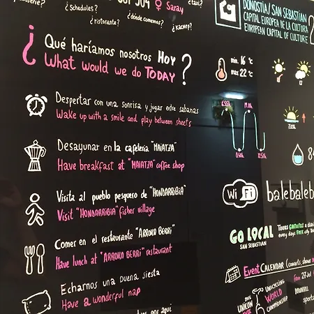 Boulevard Roomss 招待所 2*